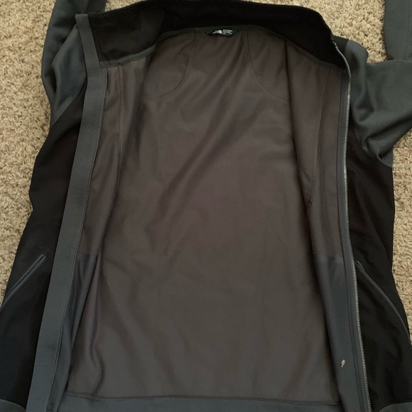North Face Jacket - Picture 4 of 4